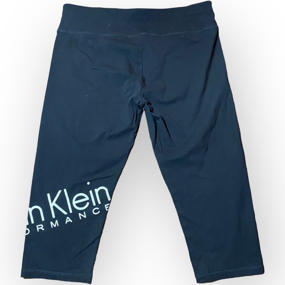 NWOT Calvin Klein 3/4 Length Black White Logo Yoga Exercise Pants Size XL - Picture 8 of 10
